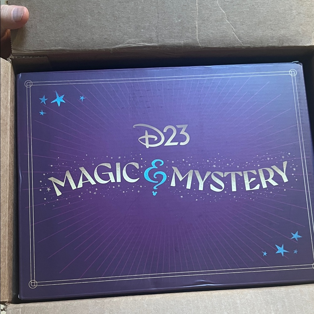 #0958+ Disney D23 Magic & Mystery Collectible Set - Blue and Red. Make An Offer - Picture 11 of 16